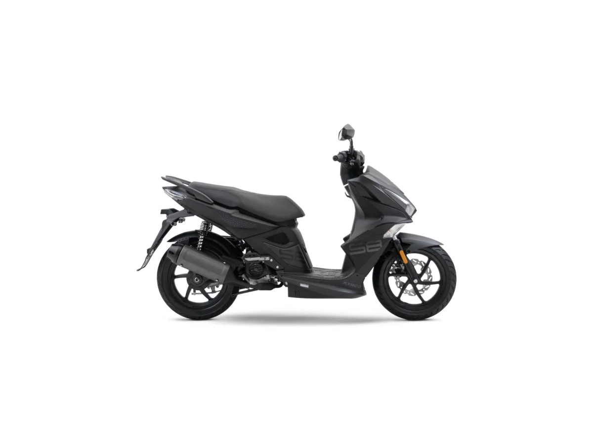 super-8-50-r--2.jpg