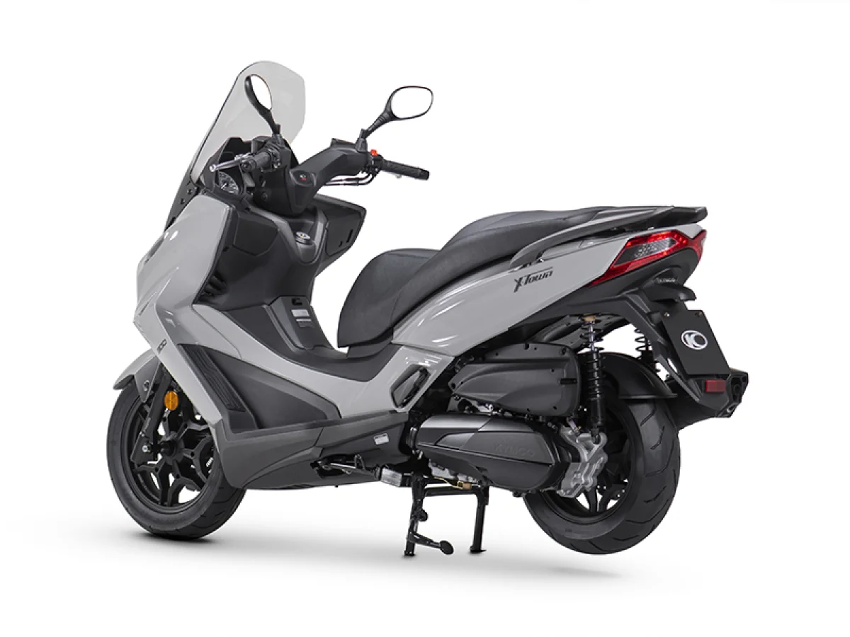 x-town-300-5.jpg